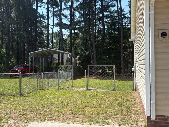 Building Photo - 204 Cobblestone Ct