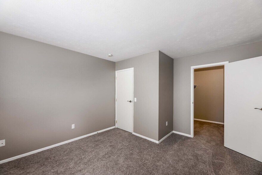 Building Photo - 1801 Christian Ave