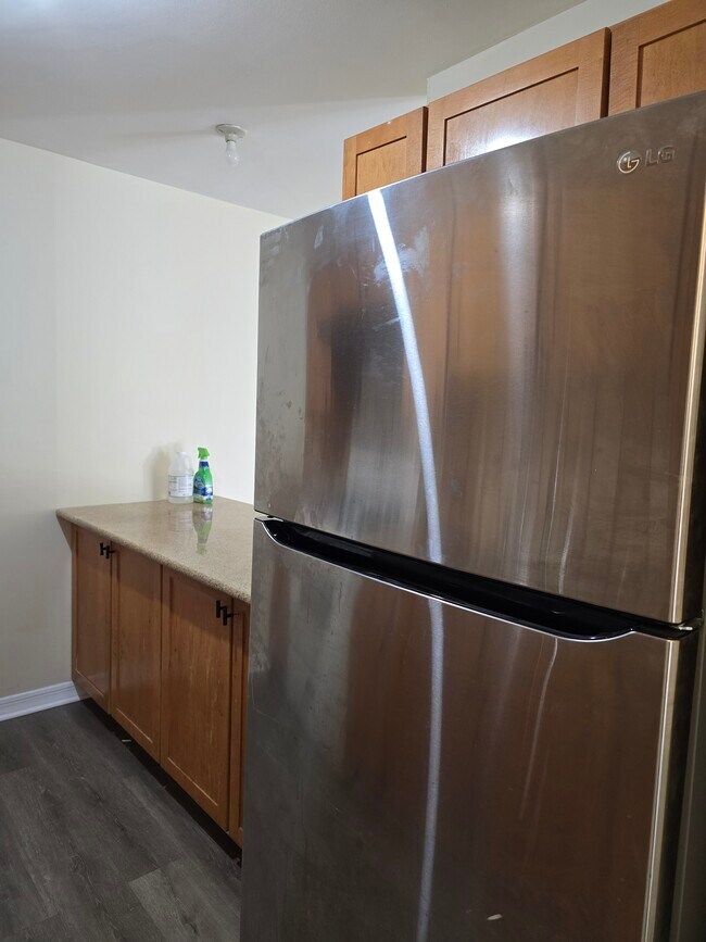 Building Photo - 838 Jonathon Ct