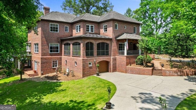 Primary Photo - 4043 Piedmont Lake Rd