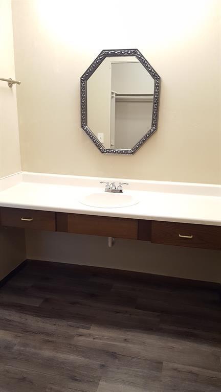 Building Photo - 822 Cardinal Creek Blvd