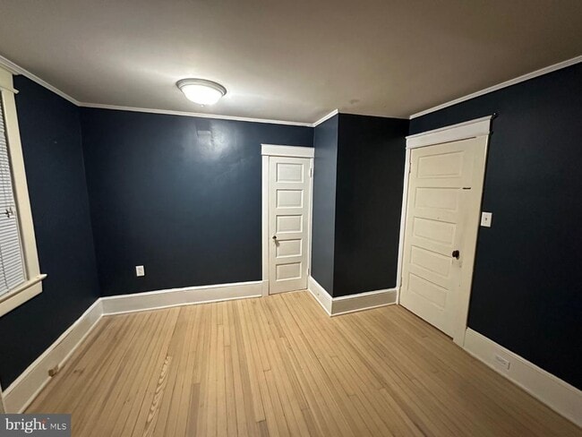 Building Photo - 4608 W Virginia Ave