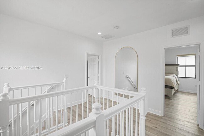 Building Photo - 10016 NW 89th Terrace