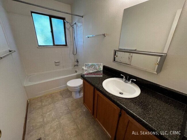 Building Photo - 6619 Proud Eagle