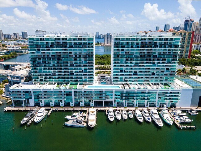 Building Photo - 400 Sunny Isles Blvd