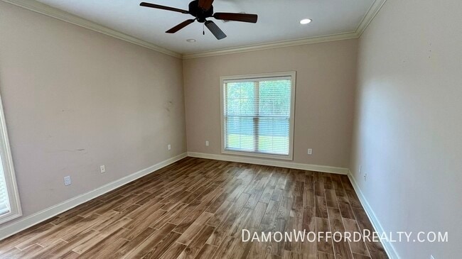 Building Photo - 610 Salems Ct