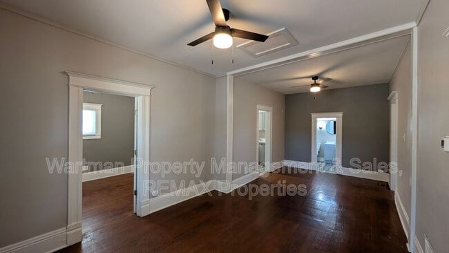 Building Photo - 1016 W Cucharras St