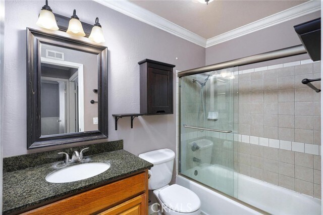 Building Photo - 1740 N Willow Woods Dr