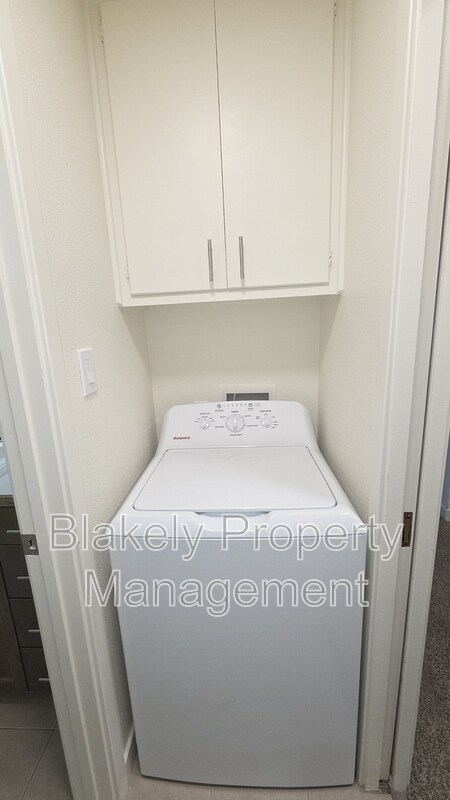 Building Photo - 2118 S Roosevelt St