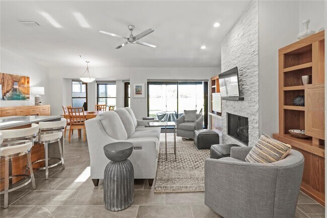 Building Photo - 2377 Harbour Oaks Dr