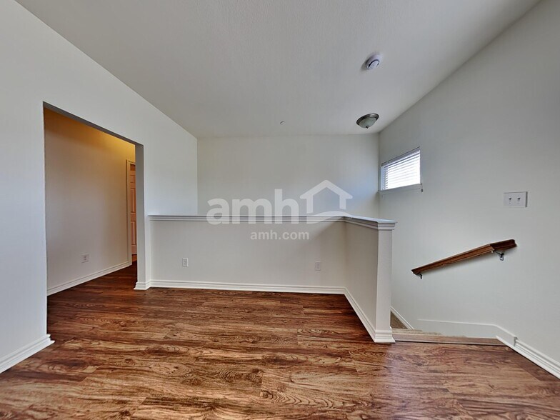 Building Photo - 5412 Galante Ln