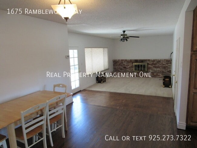 Building Photo - 1675 Ramblewood Way