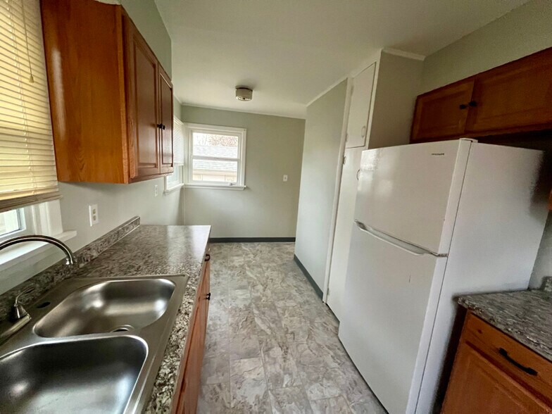 Building Photo - 1114-1116 N 24th St