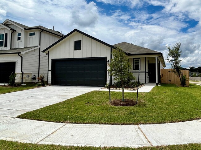 Primary Photo - 25323 Merino Ct