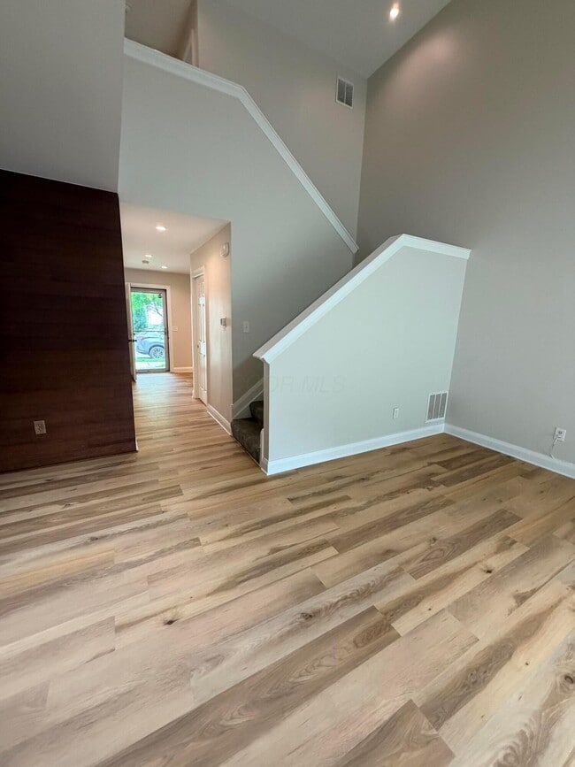 Building Photo - 9327 Polaris Green Dr
