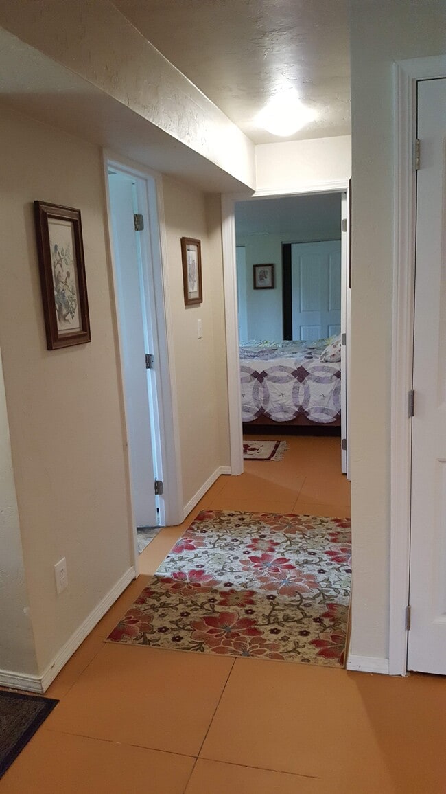 Building Photo - 3441 N Kootenai Rd