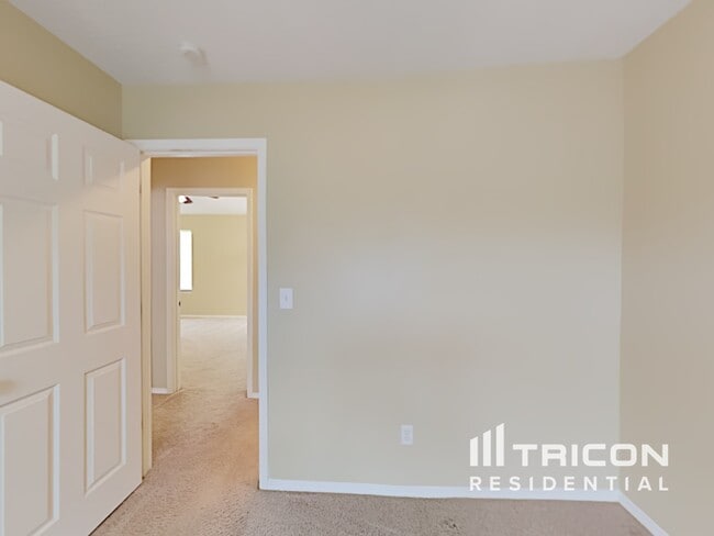 Building Photo - 2053 Stablewood Cove