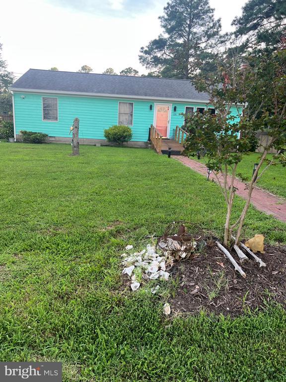 Primary Photo - 126 Connie Dr