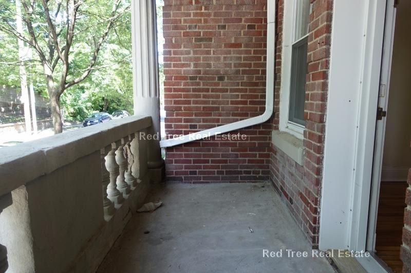 Building Photo - 9 Egremont Rd