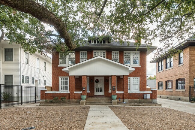 Building Photo - 608 Avondale St