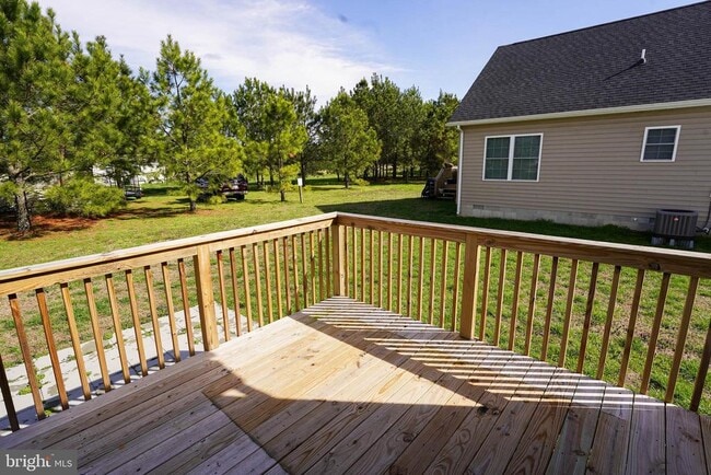 Building Photo - 2005 S Old Mill Dr