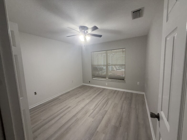 Building Photo - 4156 Molokai Dr