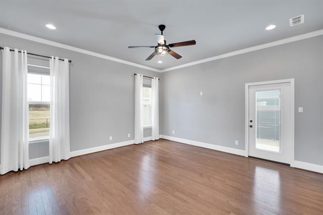 Building Photo - 209 Cody Hunter