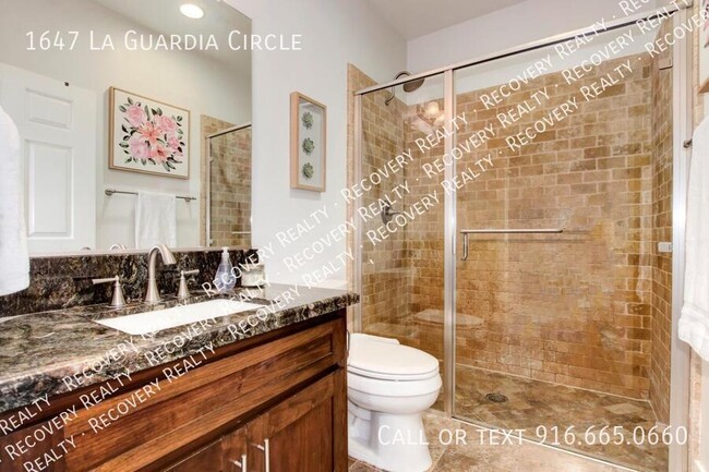 Building Photo - 1647 La Guardia Cir