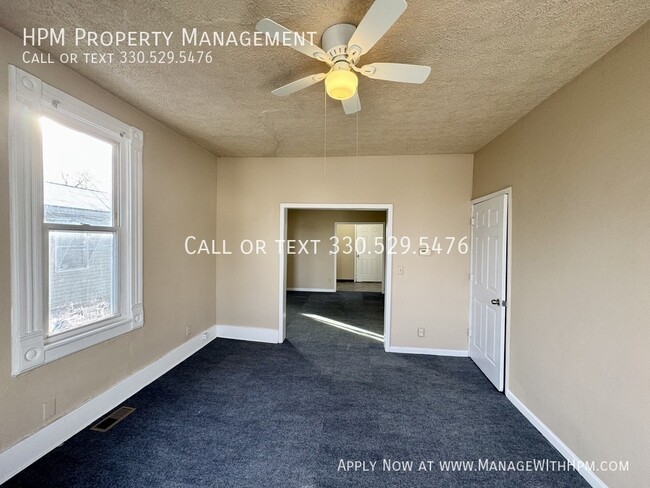 Building Photo - 641 Garfield Ave SW