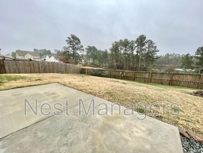Building Photo - 311 Highgrove Dr