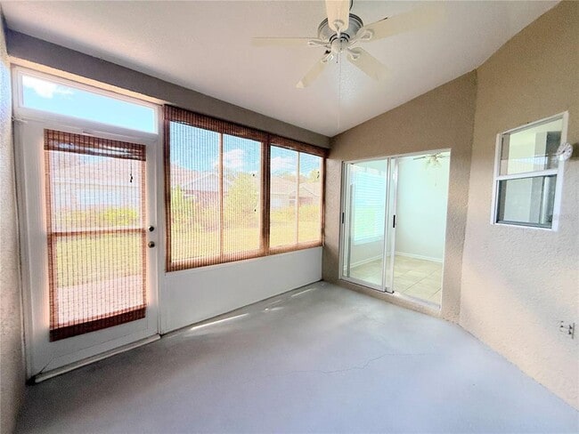 Building Photo - 5044 Gato Del Sol Cir