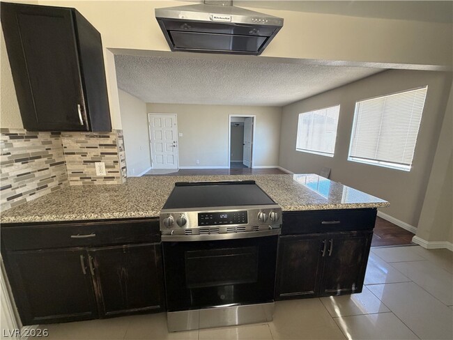 Building Photo - 5309 Gipsy Ave