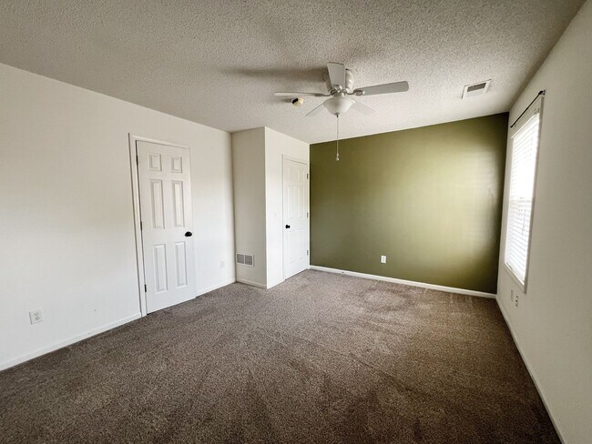 Building Photo - COMING SOON: Charming 3-Bedroom Home with ...