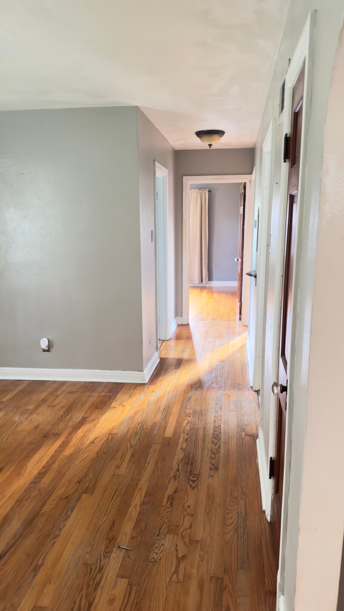 Dining/hall - 9115 Rambler Dr