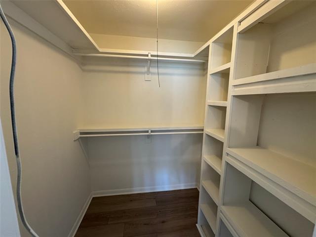 Building Photo - 4945 Wampler Dr