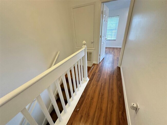 Building Photo - 1317 Costa Mesa Dr