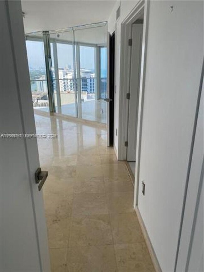 Building Photo - 6301 Collins Ave