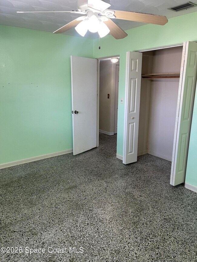 Building Photo - 1601 Virginia Dr