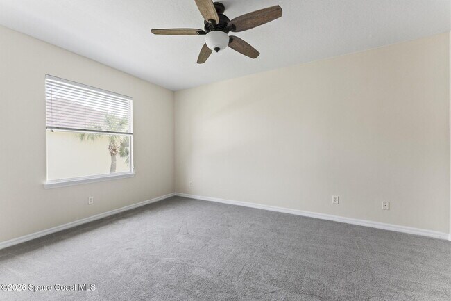 Building Photo - 907 Ocaso Ln