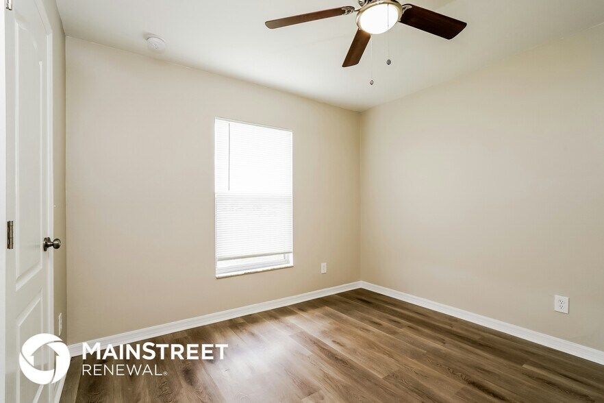 Building Photo - 1609 NE 2nd Ave