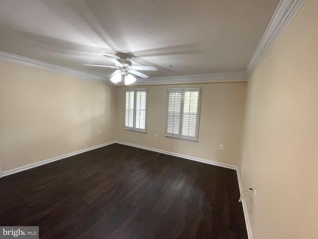 Building Photo - 1306 Roundhouse Ln