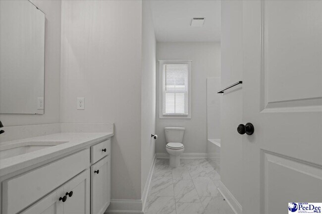 Building Photo - 451 Clark Branch Rd