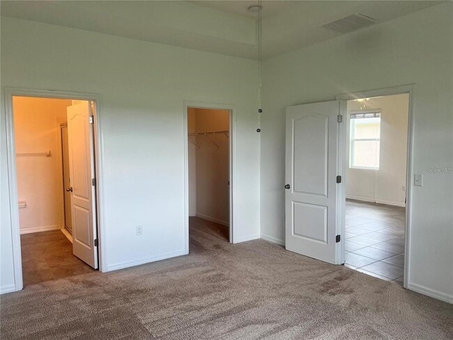 Building Photo - 32995 Windelstraw Dr