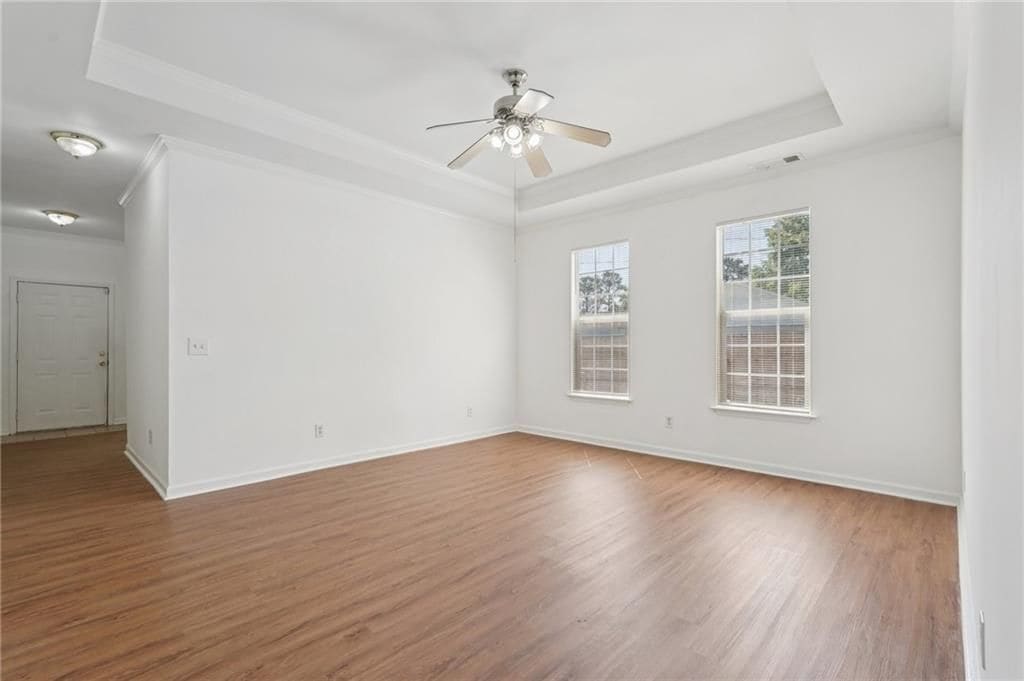 Building Photo - 2596 Bates St SE