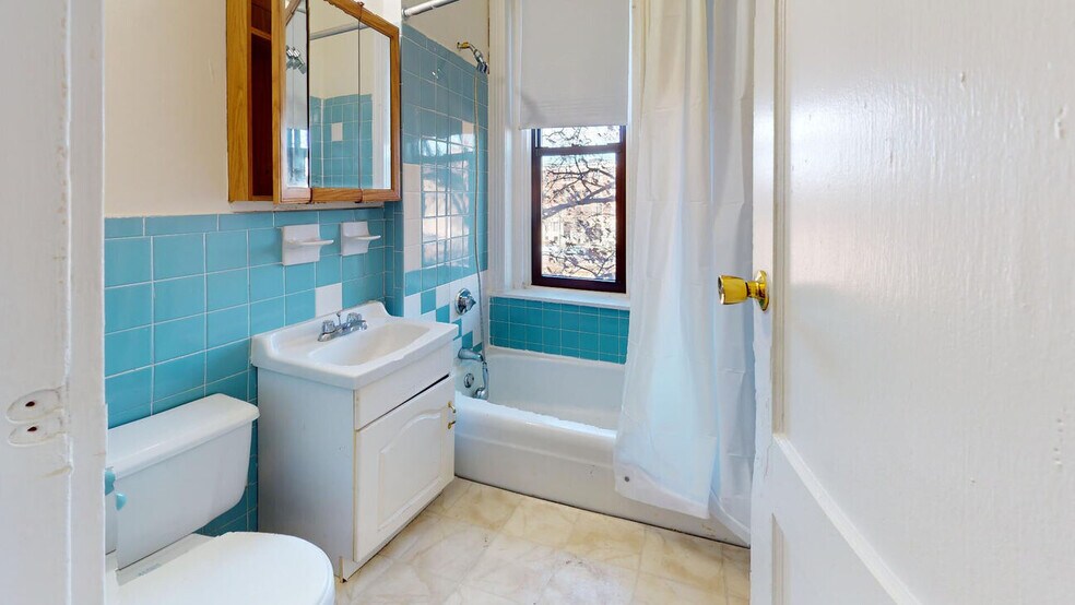 Building Photo - 1188 Commonwealth Ave