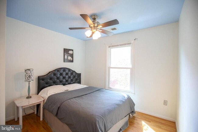 Building Photo - 746 S Granada St