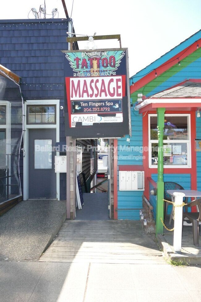 Primary Photo - 469 N 36th St