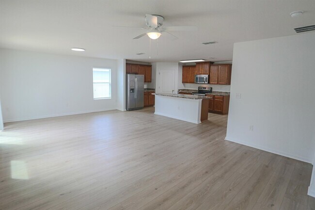 Building Photo - 56 Green Palm Ct