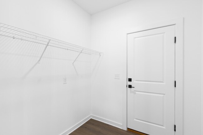 Building Photo - Best of Orange Beach - Casablanca