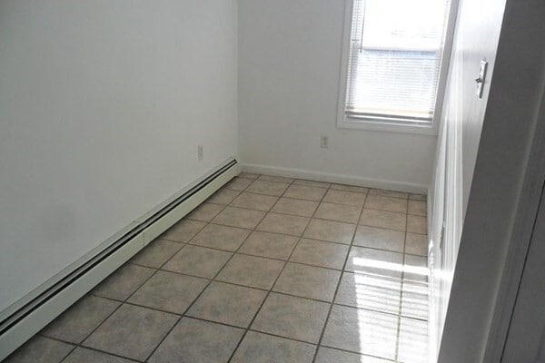 Building Photo - 16 West St